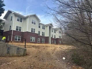 Moonland Construction LLC