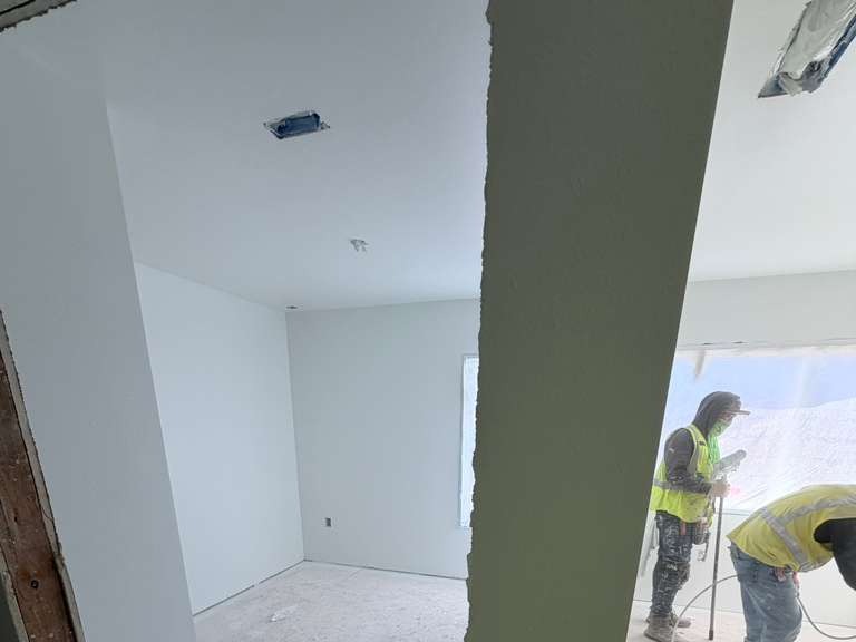 Moonland Construction LLC